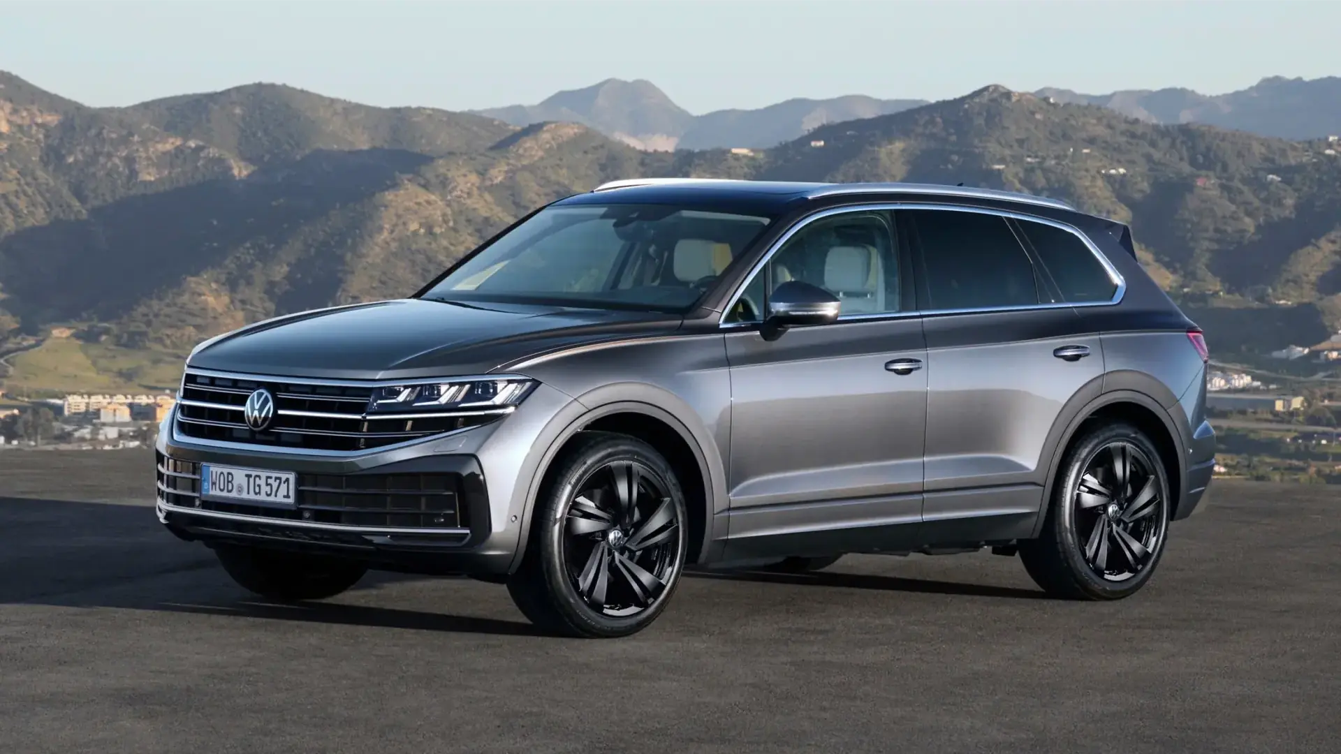 Nhiều mẫu SUV hạng sang được giảm giá mạnh dịp cuối năm